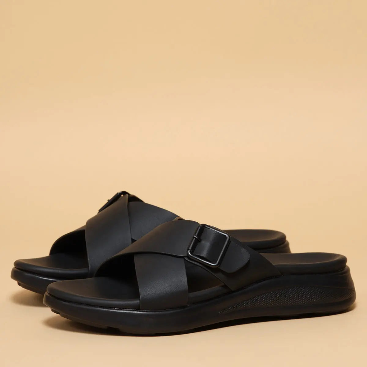 Why Breathable Footwear for Women is a Must in Hot Weather Eridani
