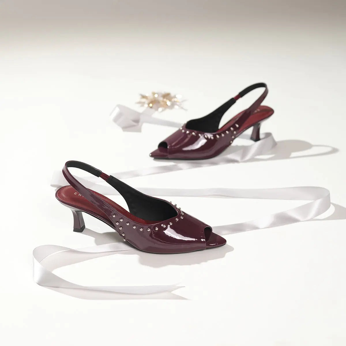 Wreath Studded Heels Bless Corporation