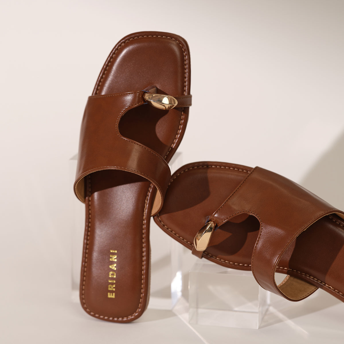 Jemima Solid Flats Ahmad Arts Eridani