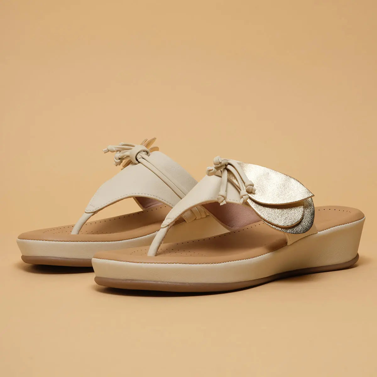 Adele Thong Flatforms Step Cloud Footwear