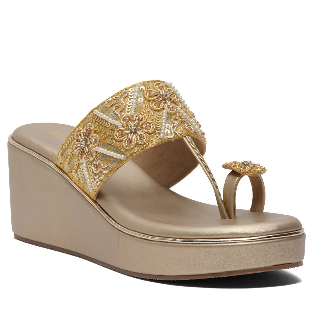 Ainaz Embroidered Wedges Sapphire