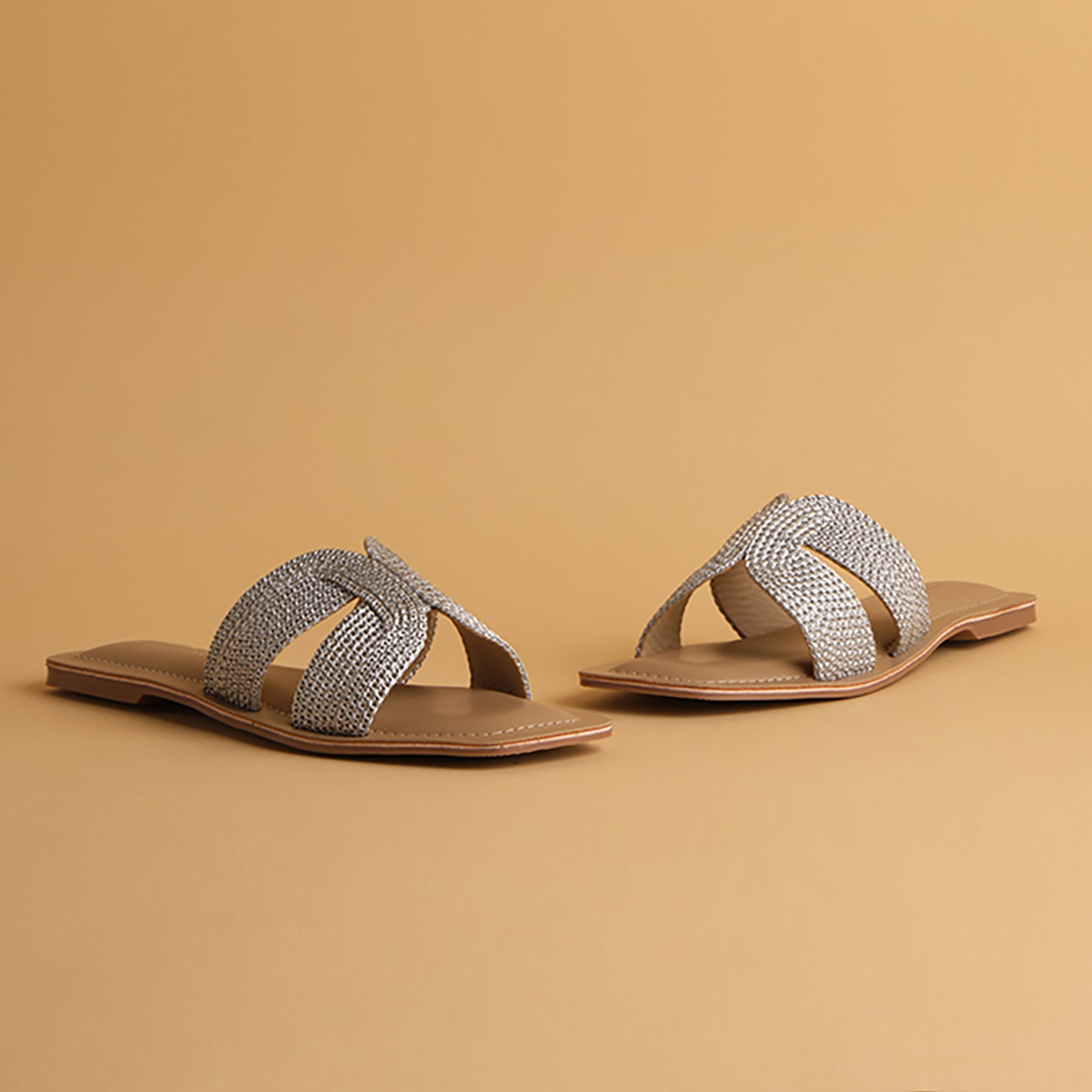 Aisha Metallic Flats