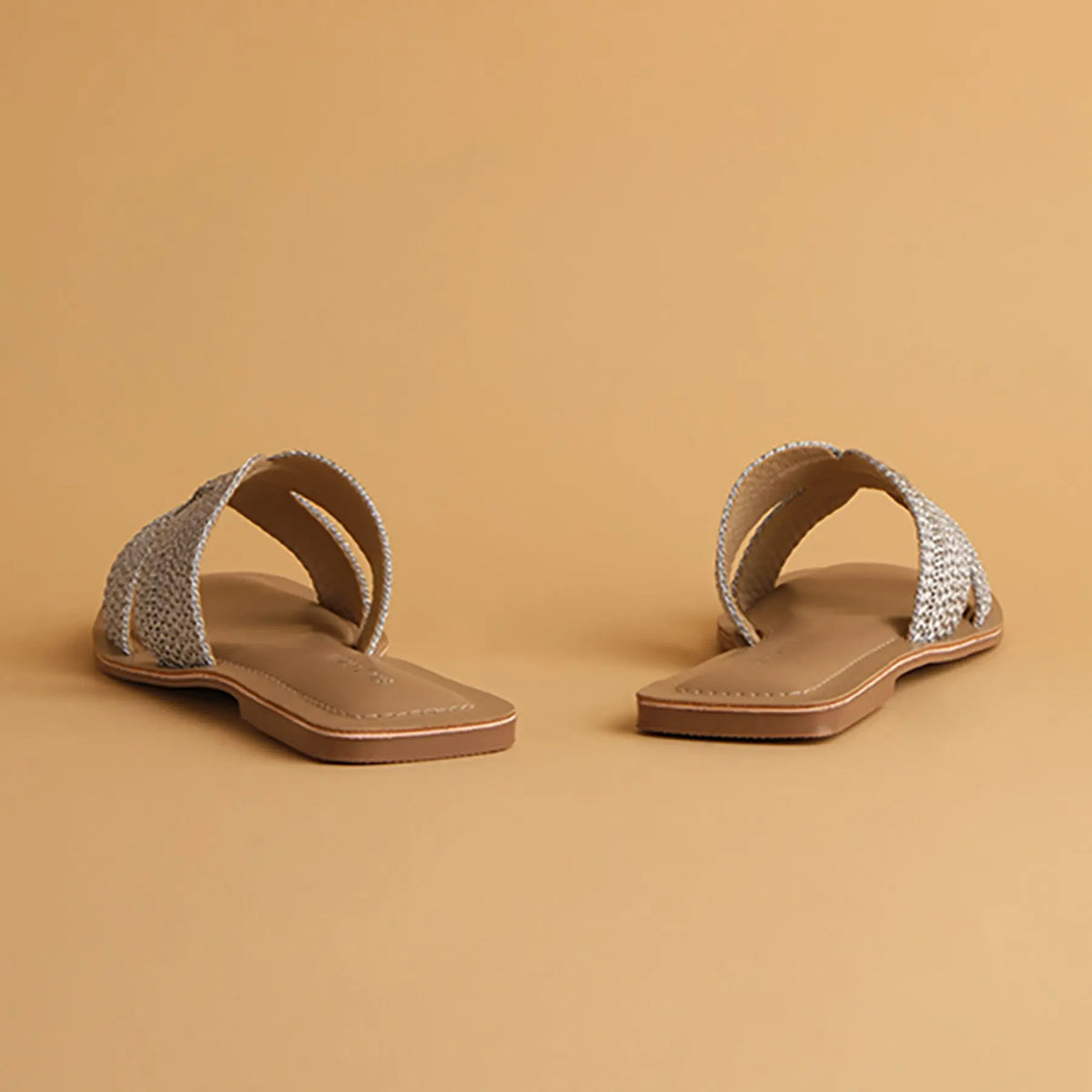 Aisha Metallic Flats Ahmad Arts