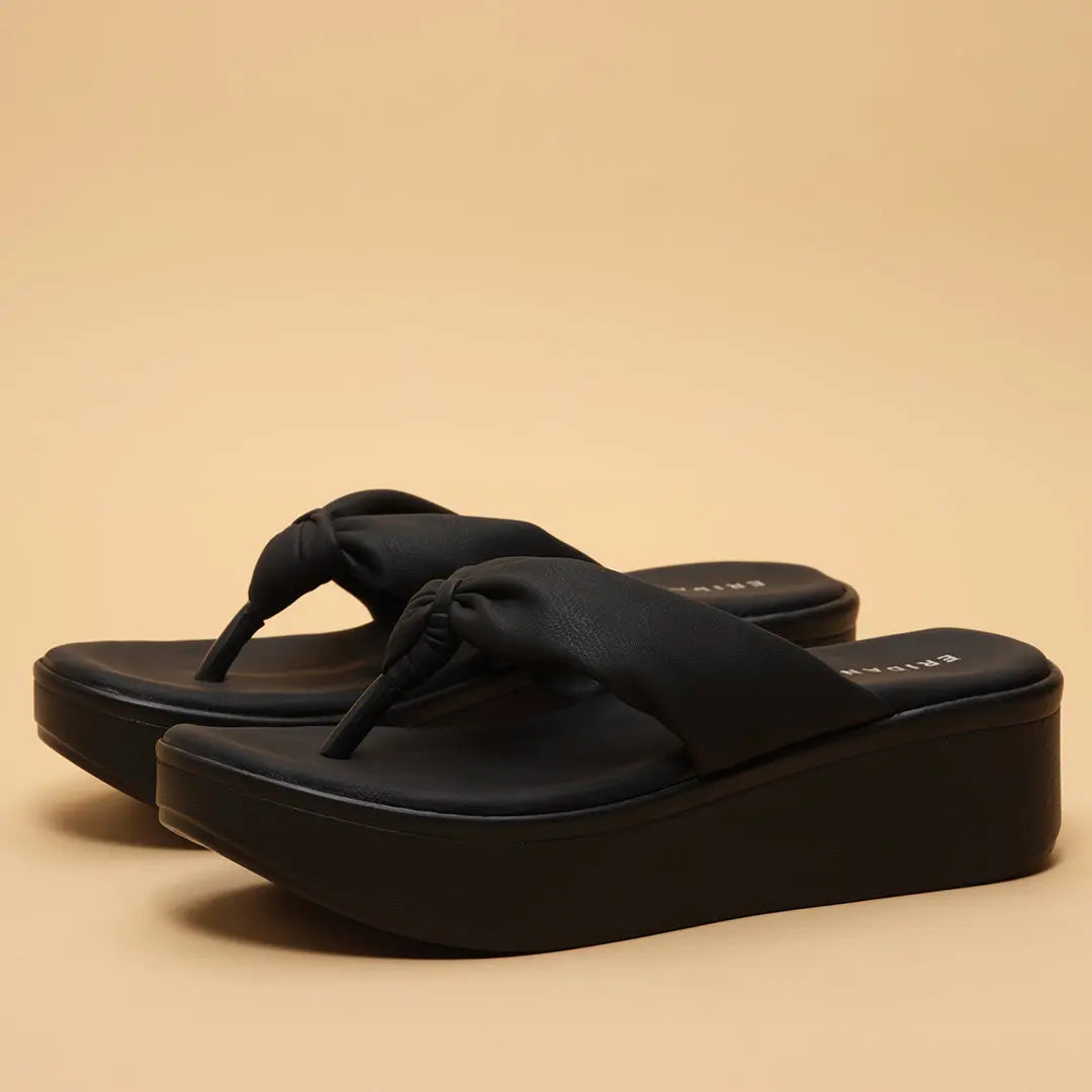 Alda Thong Wedges Habiba Footwear