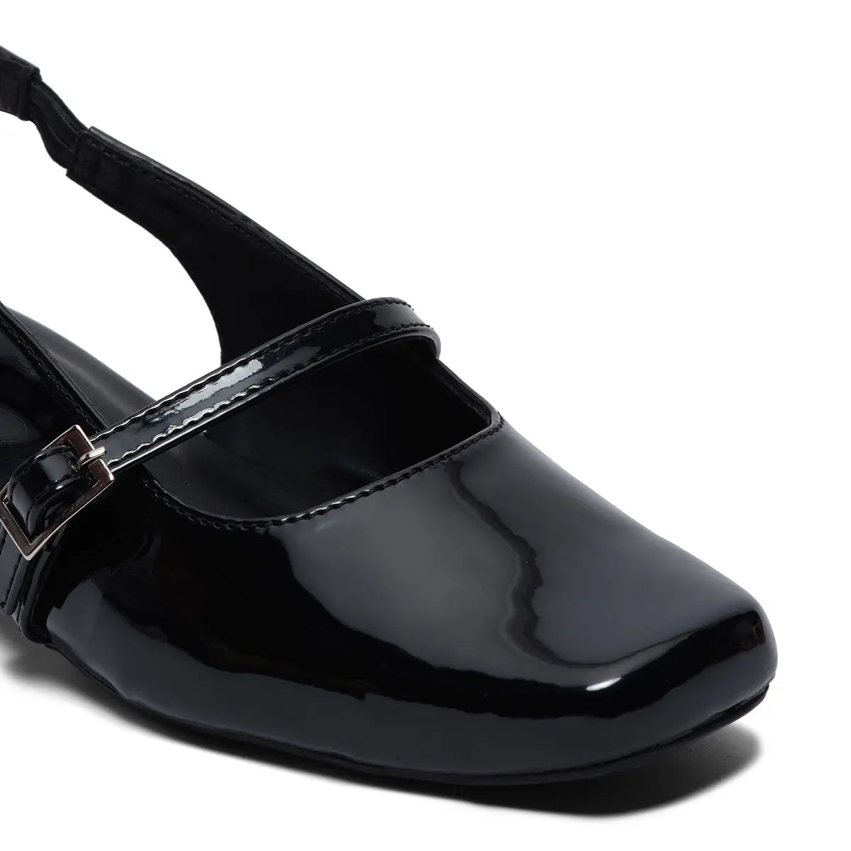 Angelaa Slingback ClosedToe Lallan Shoes