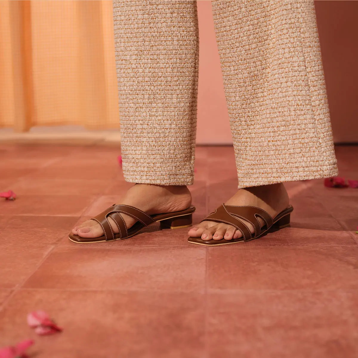 Annie Intertwined Heels Ahmad Arts