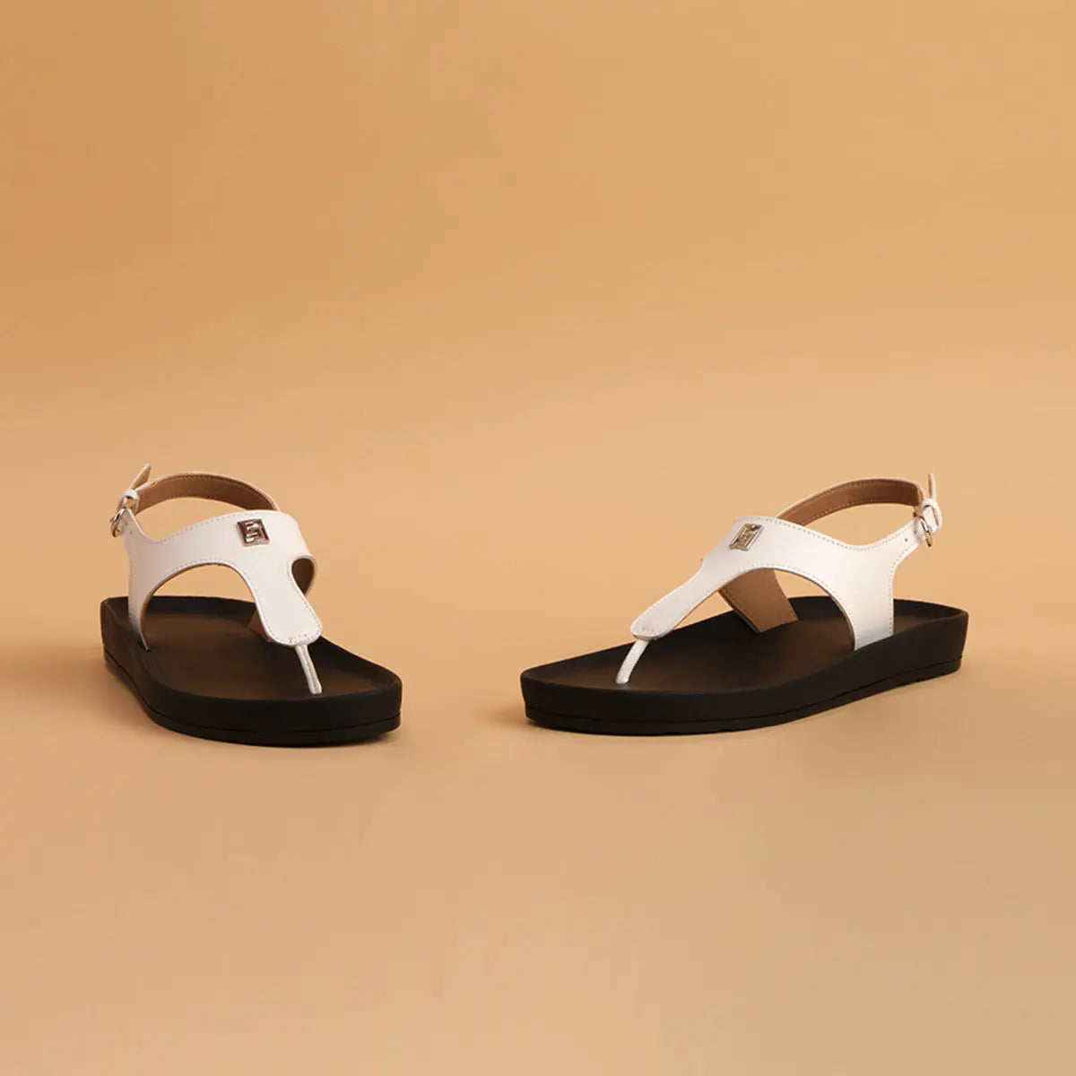 Astrid Thong Flats AB Footwear Eridani