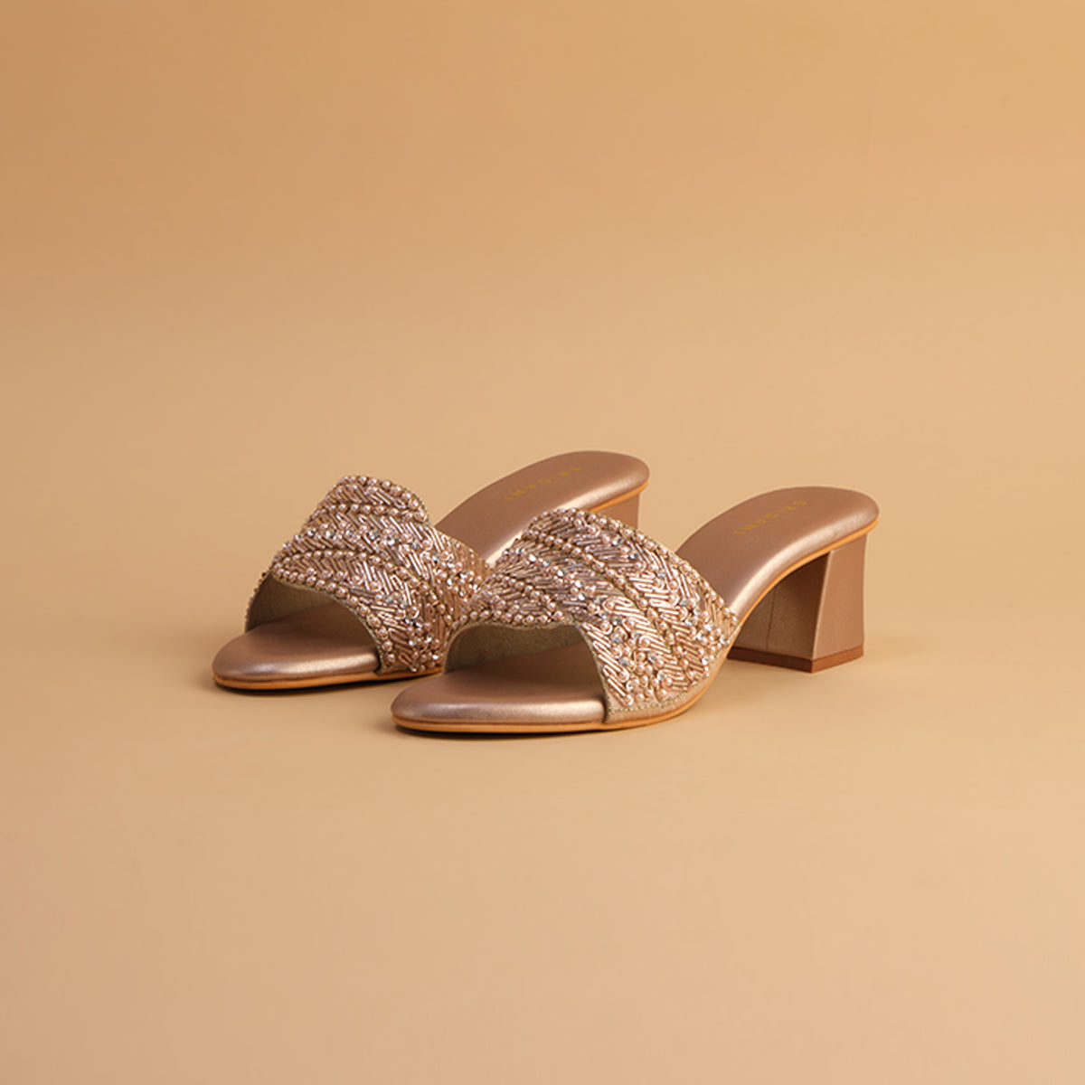 Atrani Embroidered Heels