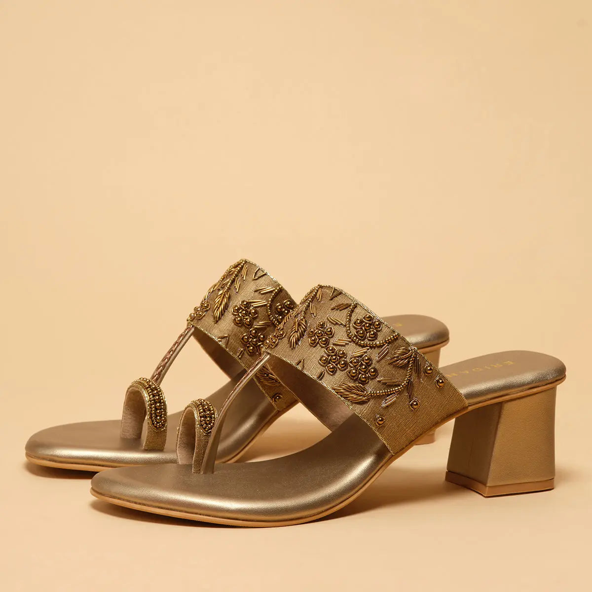 Avika Embroidered Kolhapuri Mahek Footwear