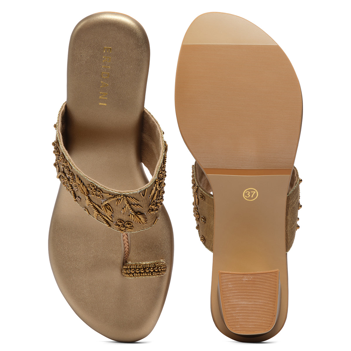 Avika Embroidered Kolhapuri