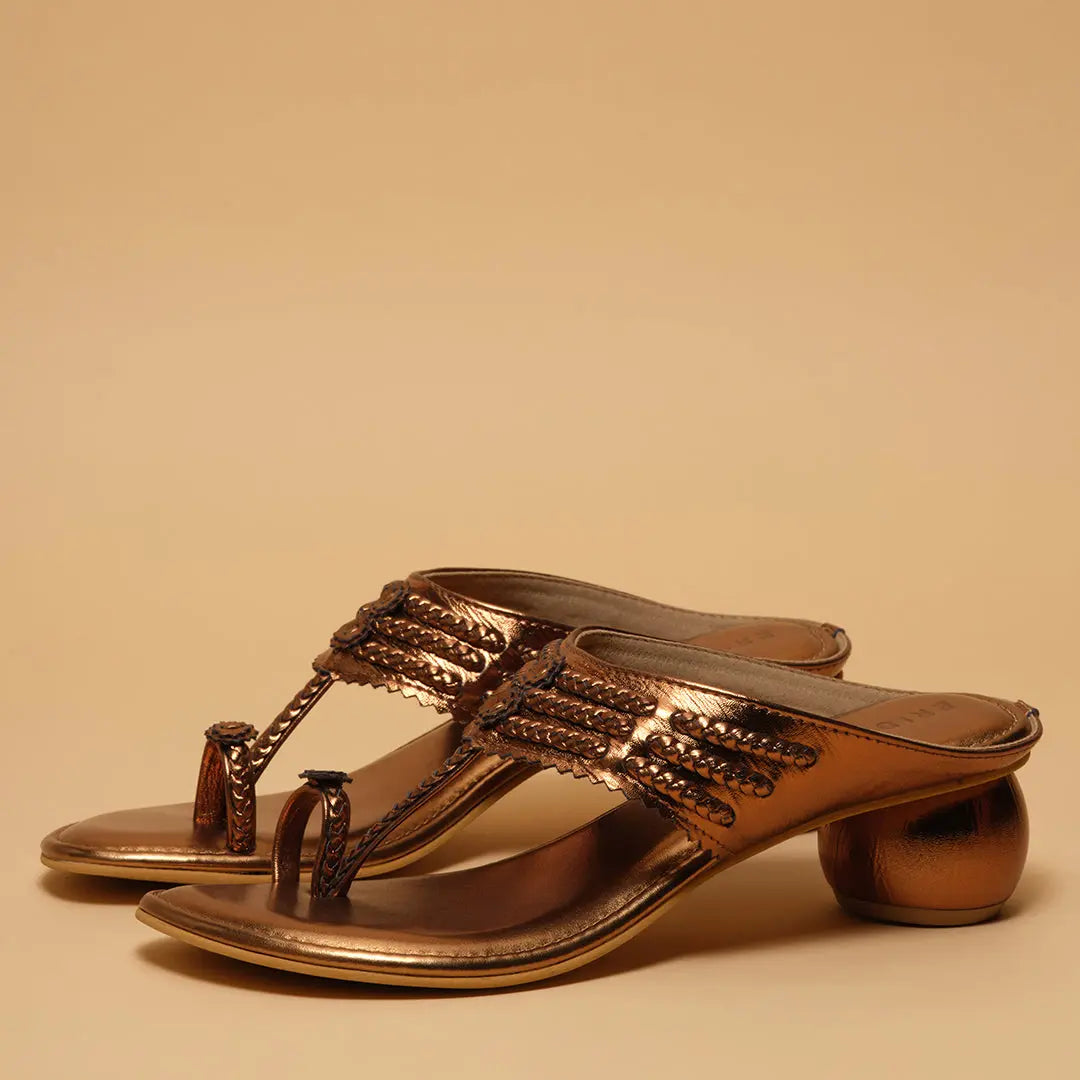 Avya Metallic Kolhapuri Heels Akil Eridani