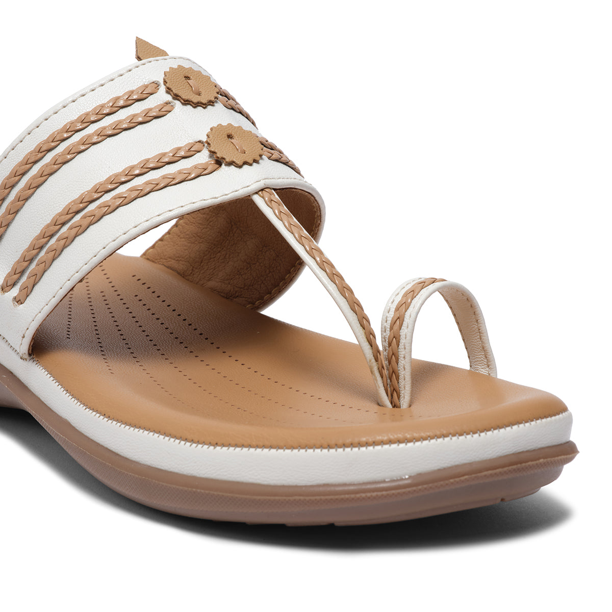 Baani Kolhapuri Flats GUDDU SHOES Eridani