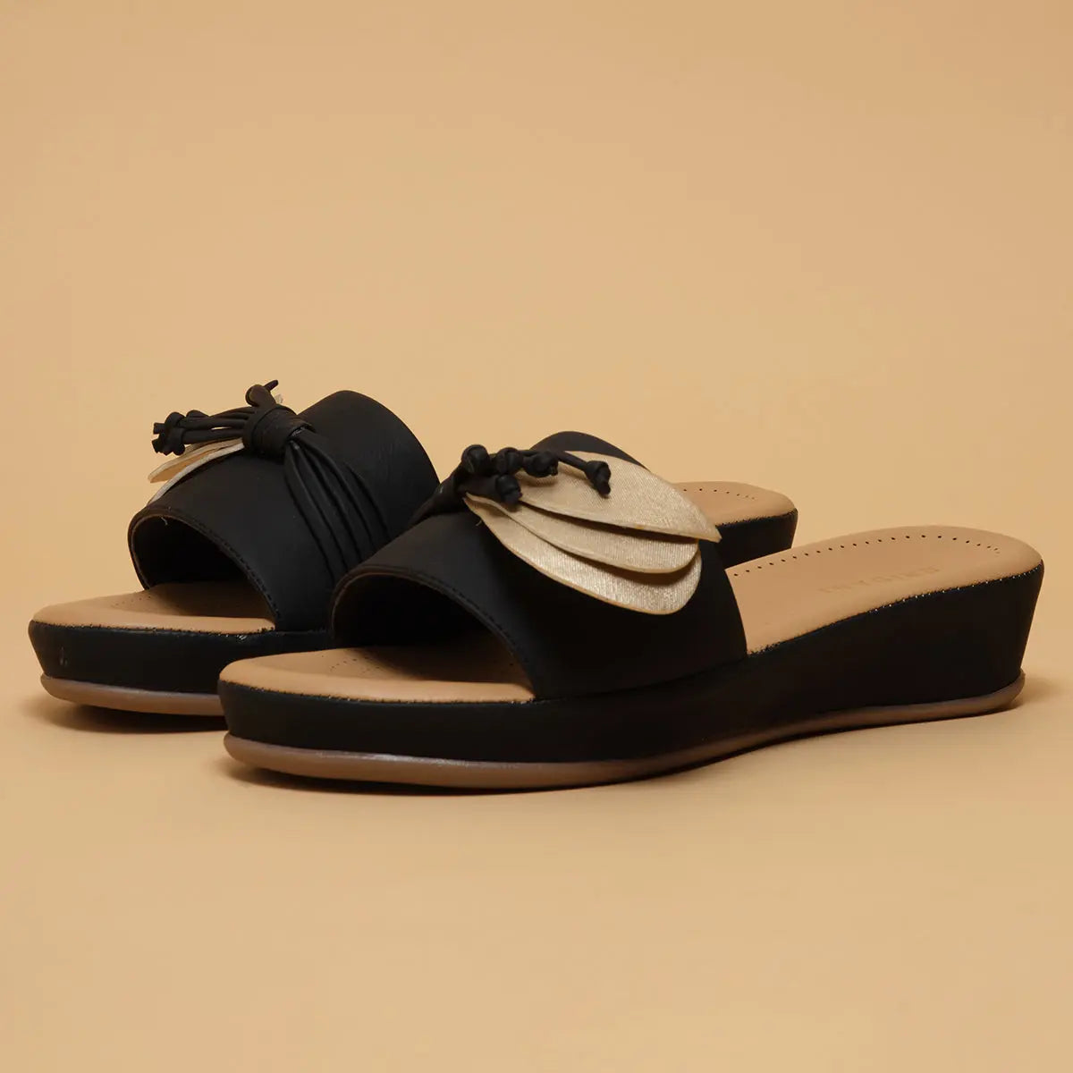 Caleb Comfort Flatforms Step Cloud Footwear