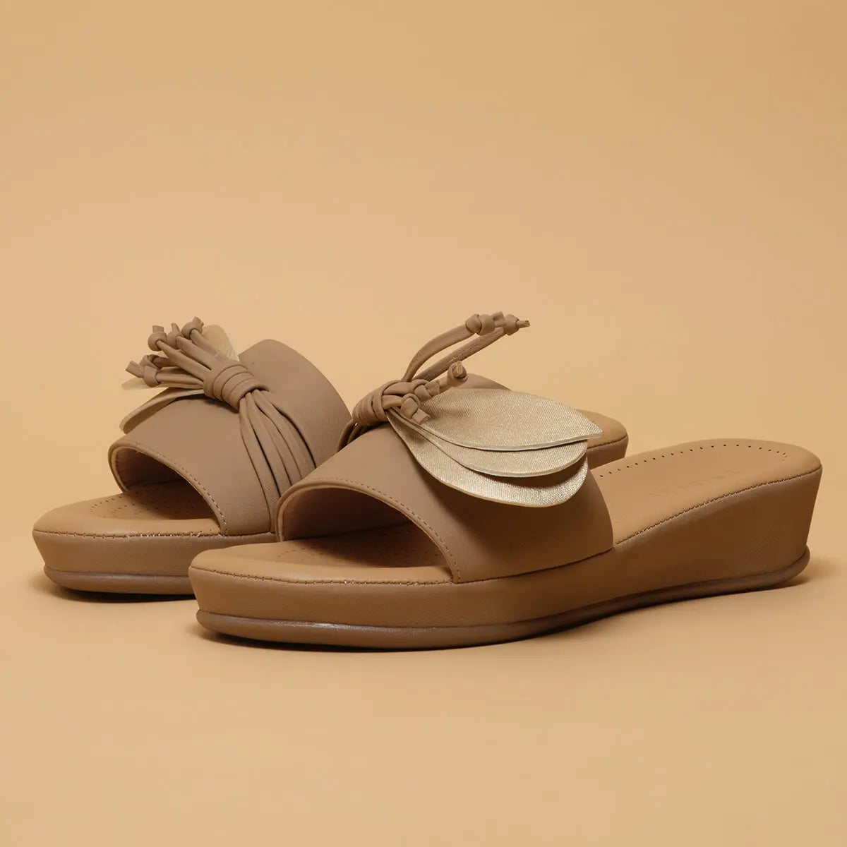 Caleb Comfort Flatforms Step Cloud Footwear