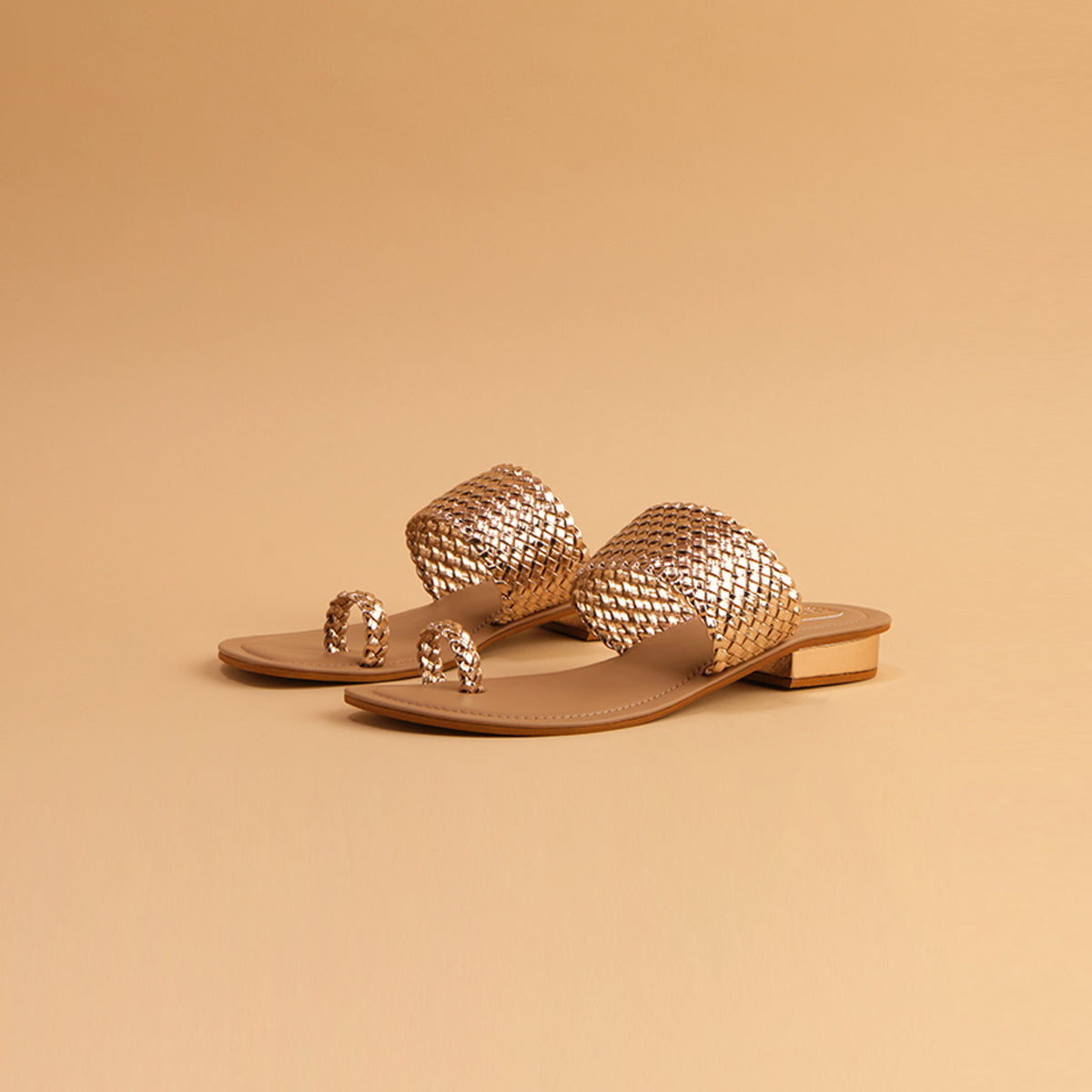 Charvi Woven Flats