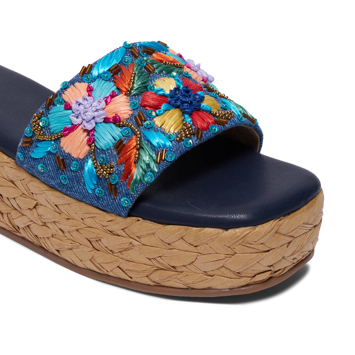 Daisyy Embroidered Wedges