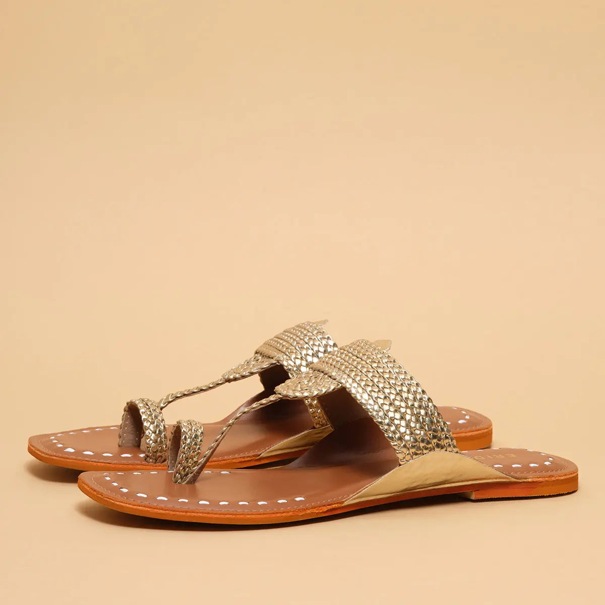 Deeya Kolhapuri Flats Kailash Footwear