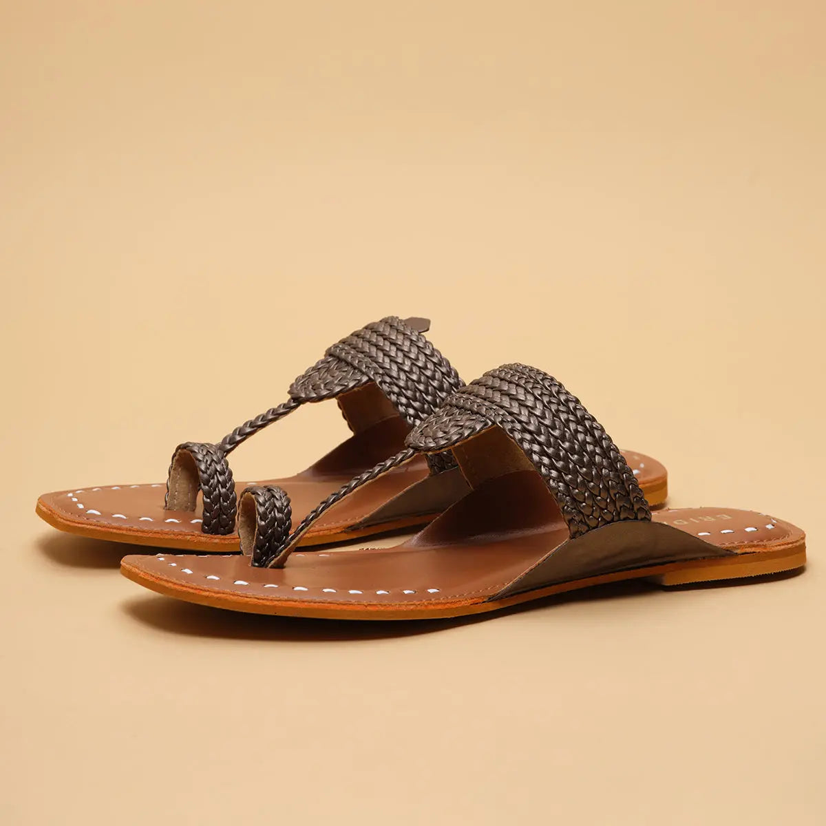 Deeya Kolhapuri Flats Kailash Footwear