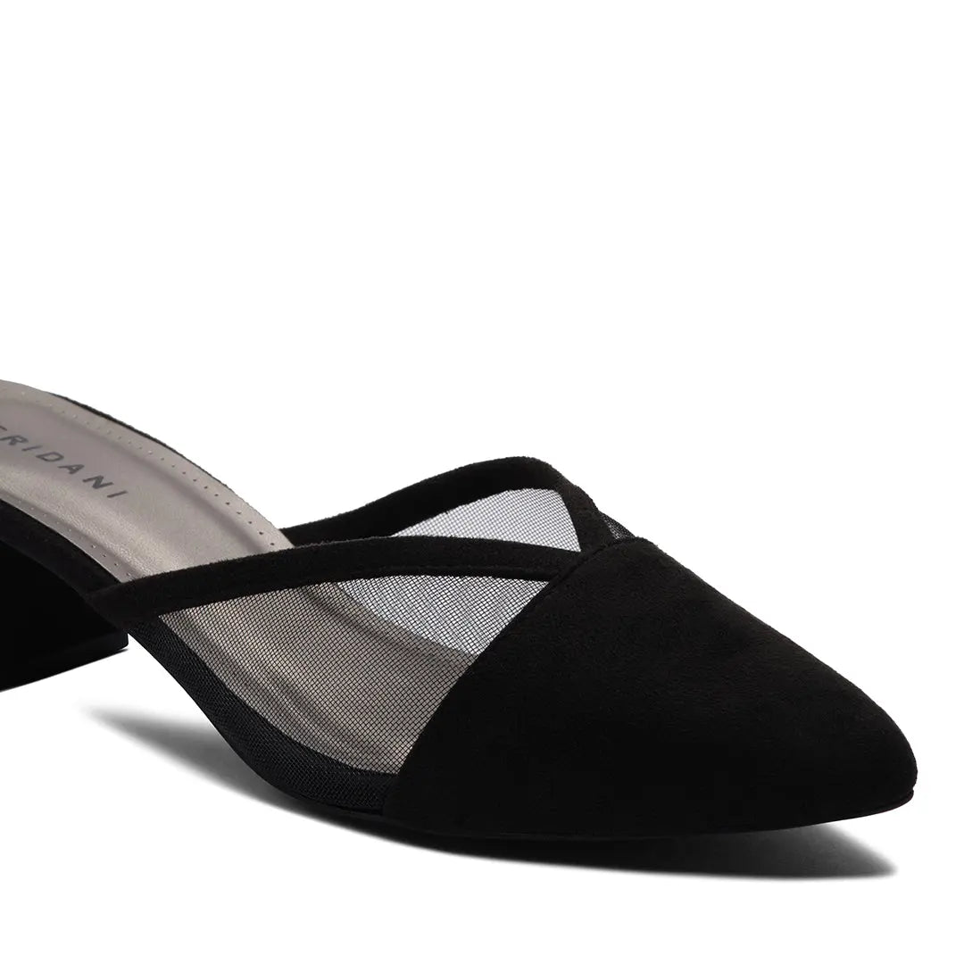 Divaire Solid Mules Bless Corporation