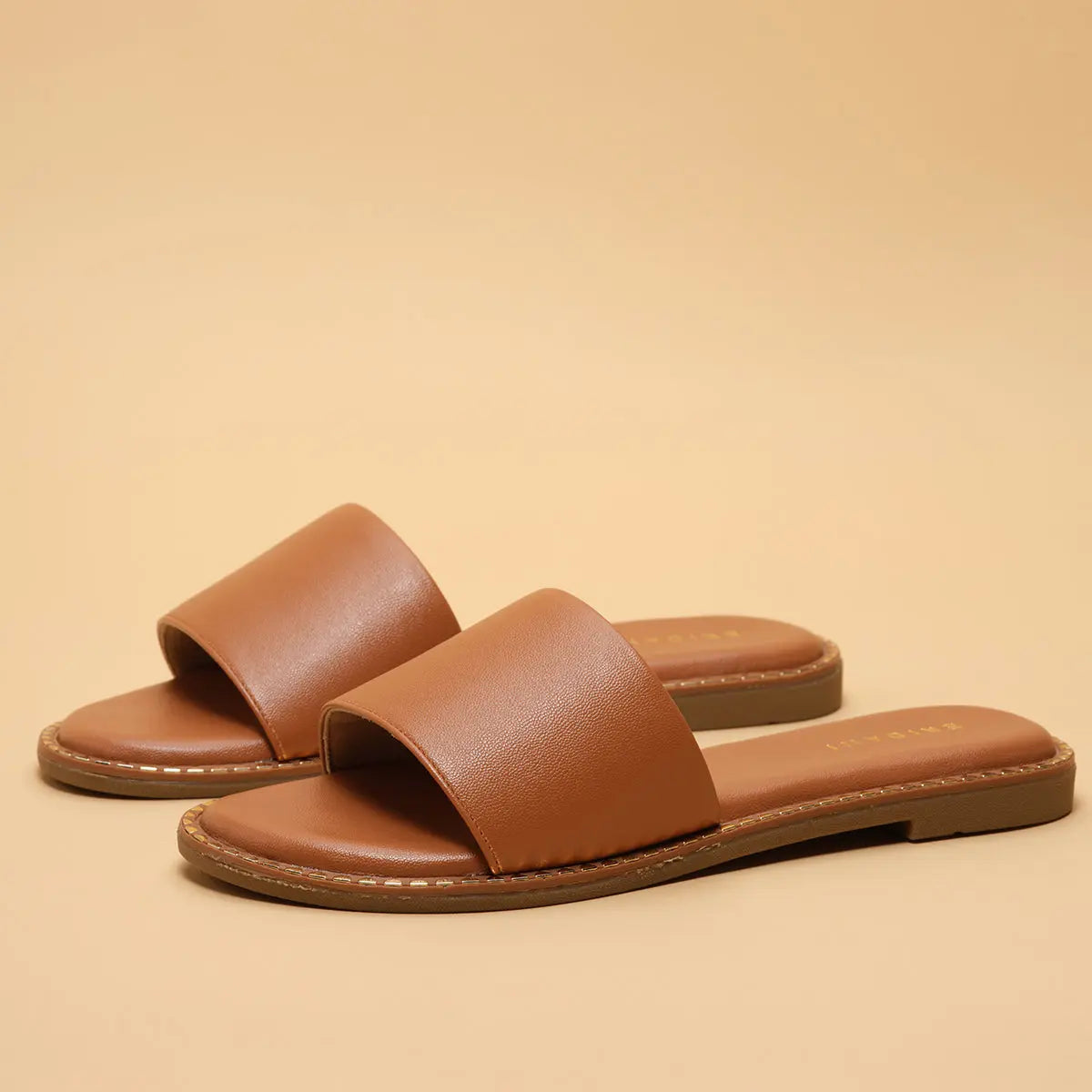 Ella Solid Flats Come