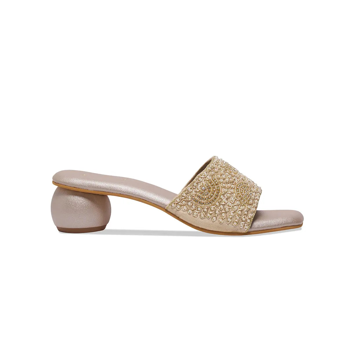 Esha Embroidered Heels Raziullah