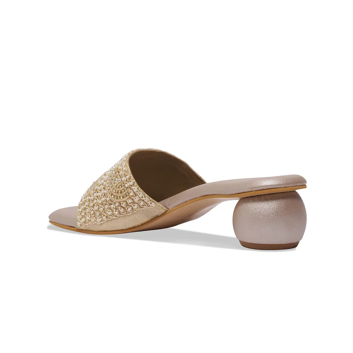 Esha Embroidered Heels Raziullah
