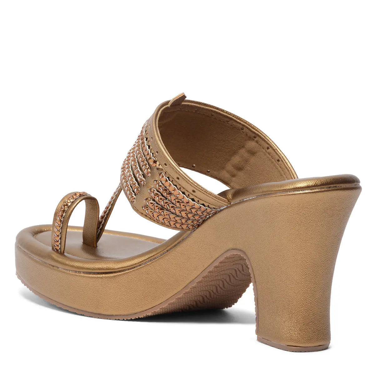 Inaaya Kolhapuri Wedges Zafer Style Enterprise