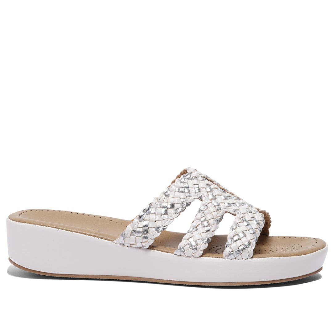 Janika Casual Flats Lakhani Enterprises Eridani