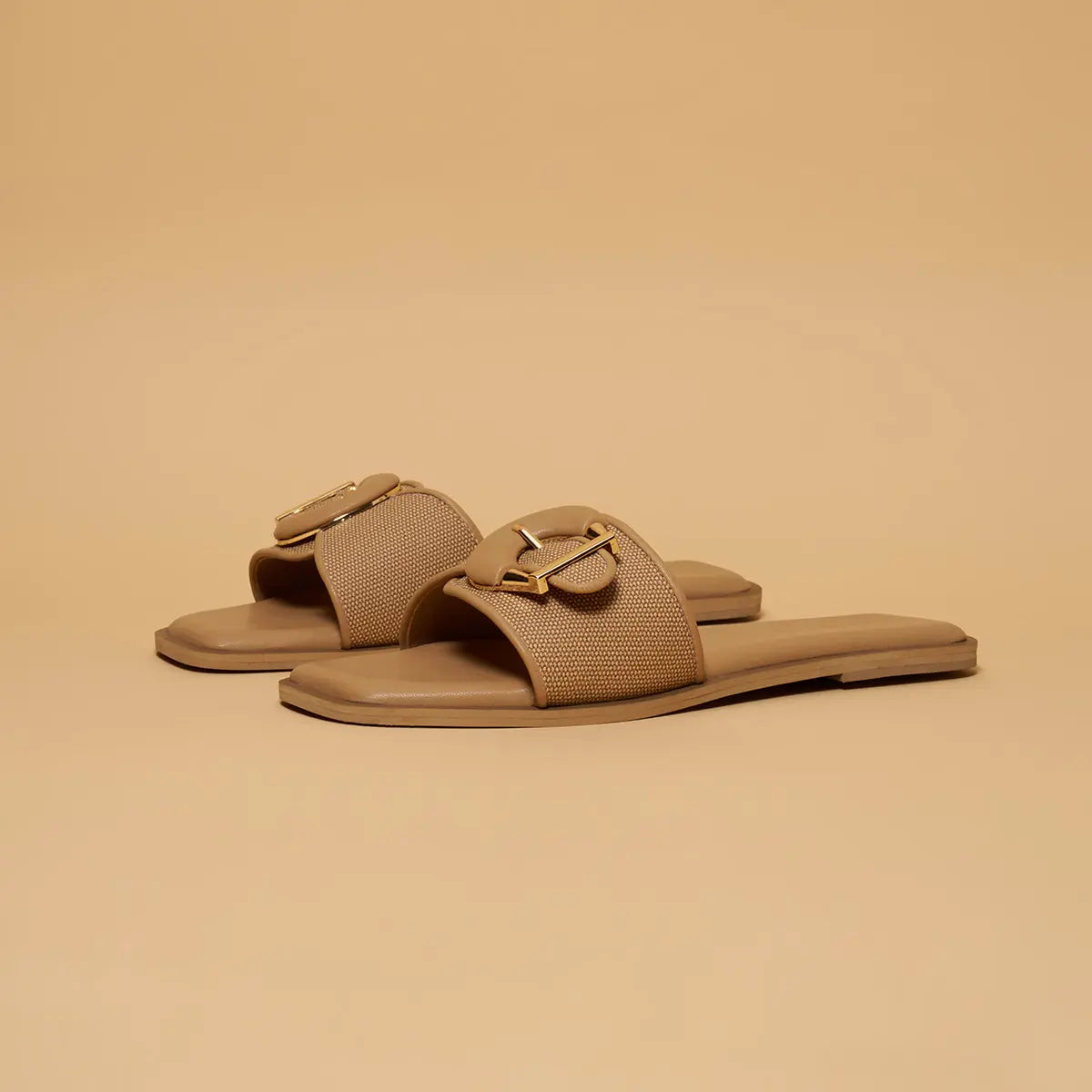 Jules Buckle Flats Ahmad Arts