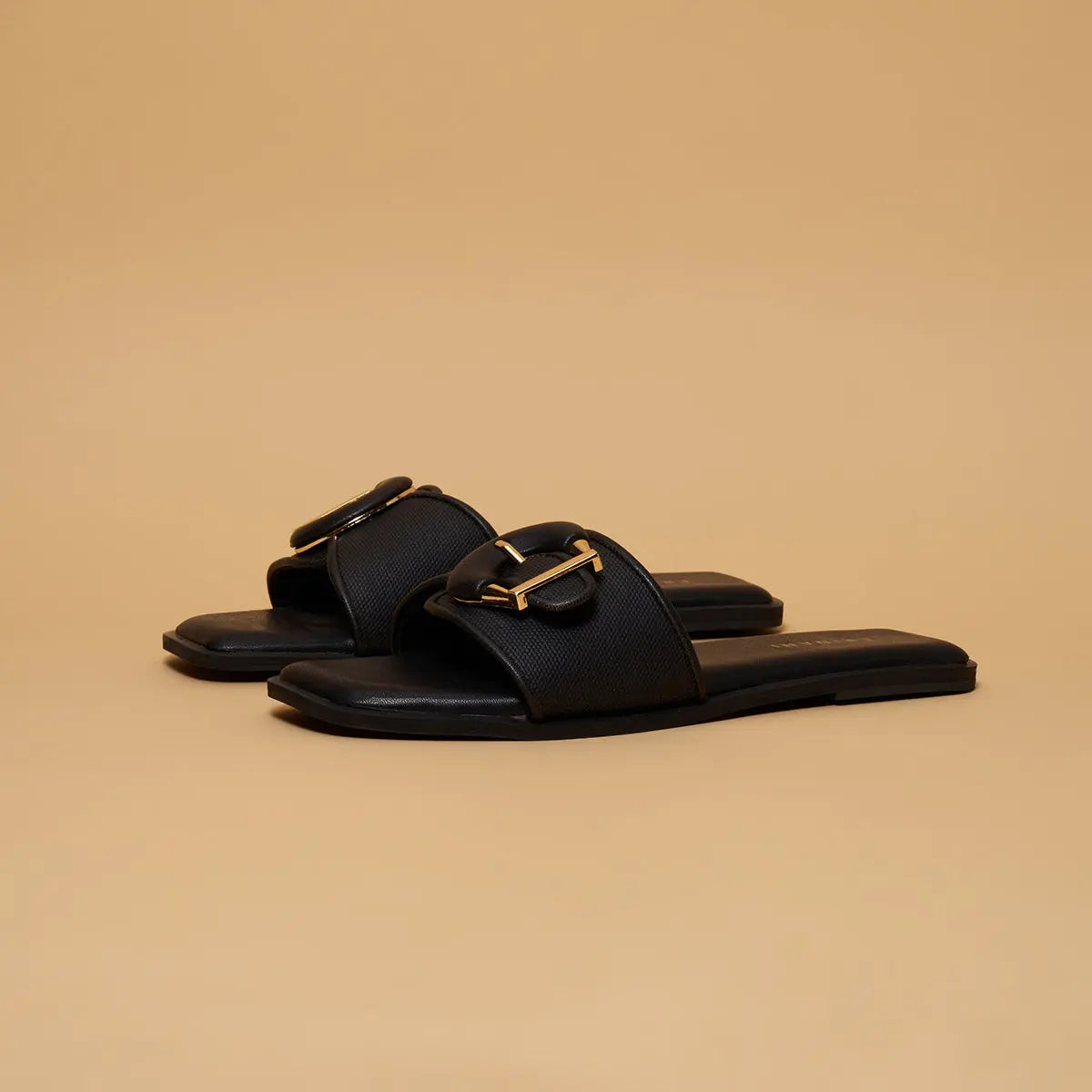 Jules Buckle Flats Ahmad Arts