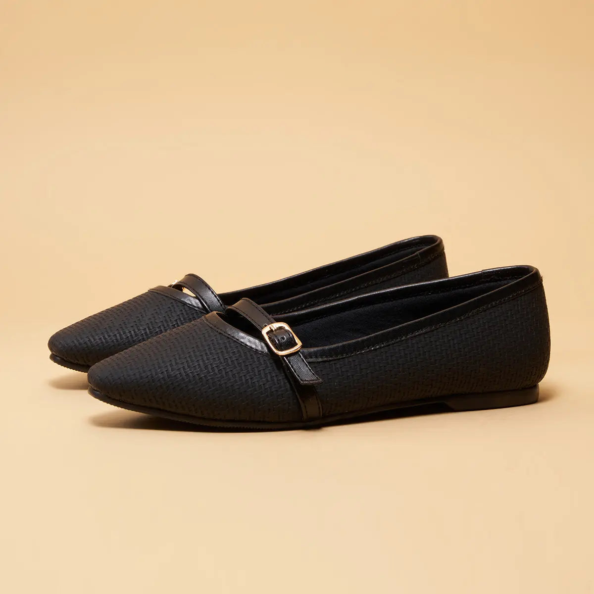 Klara Textured Ballerinas Status Shoes