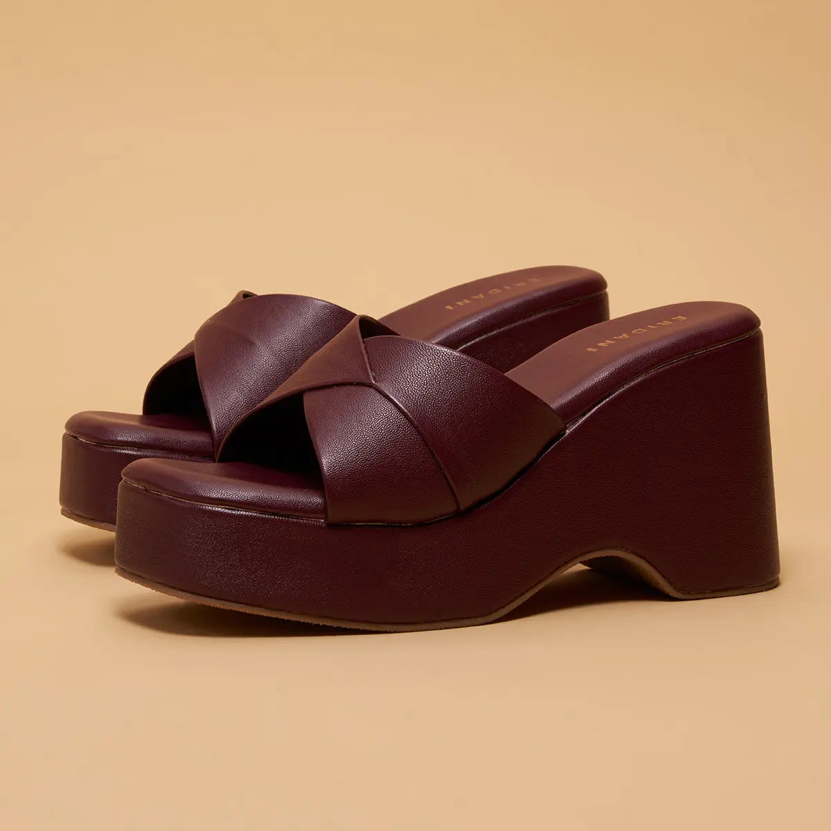 Lauren Slip-On Wedges Star Footwear