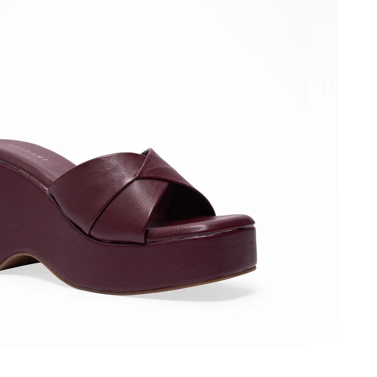 Lauren Slip-On Wedges Star Footwear