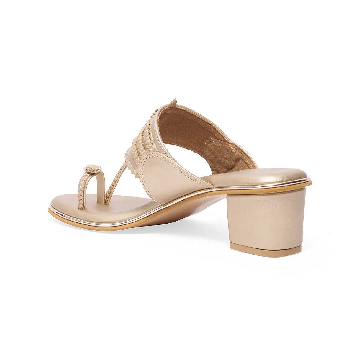 Layla Kolhapuri Heels Akil