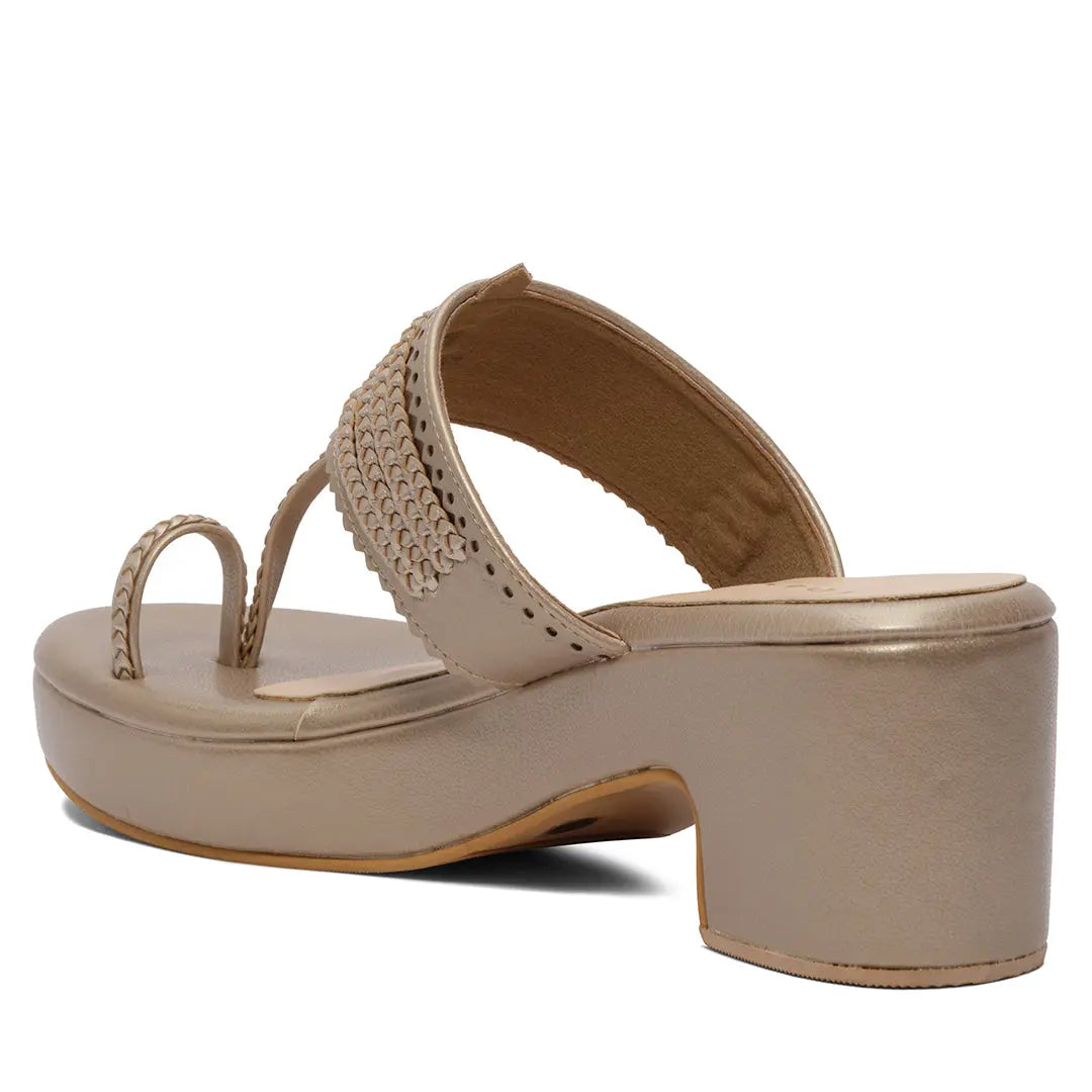 Leher Kolhapuri Wedges AF Shoe Co