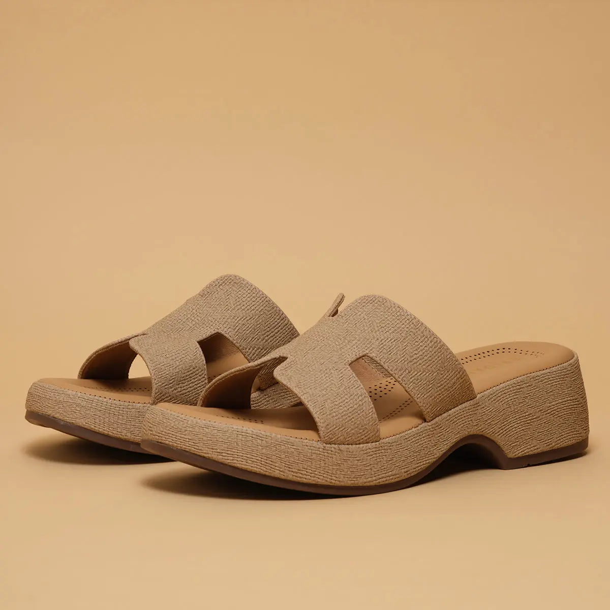 Leo Textured Wedges M I Shoes