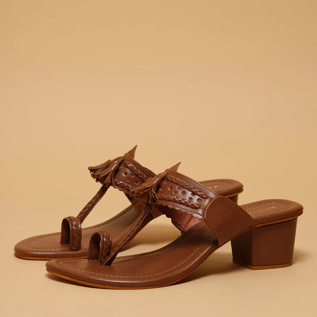 Liza Metallic Kolhapuri New Shoeb Eridani