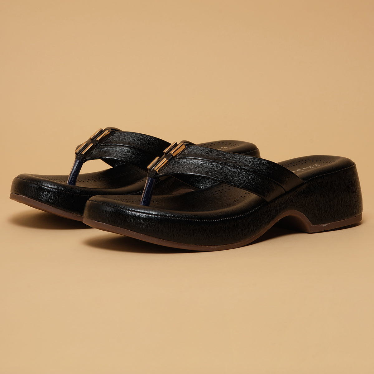 Luke Slip-on Wedges