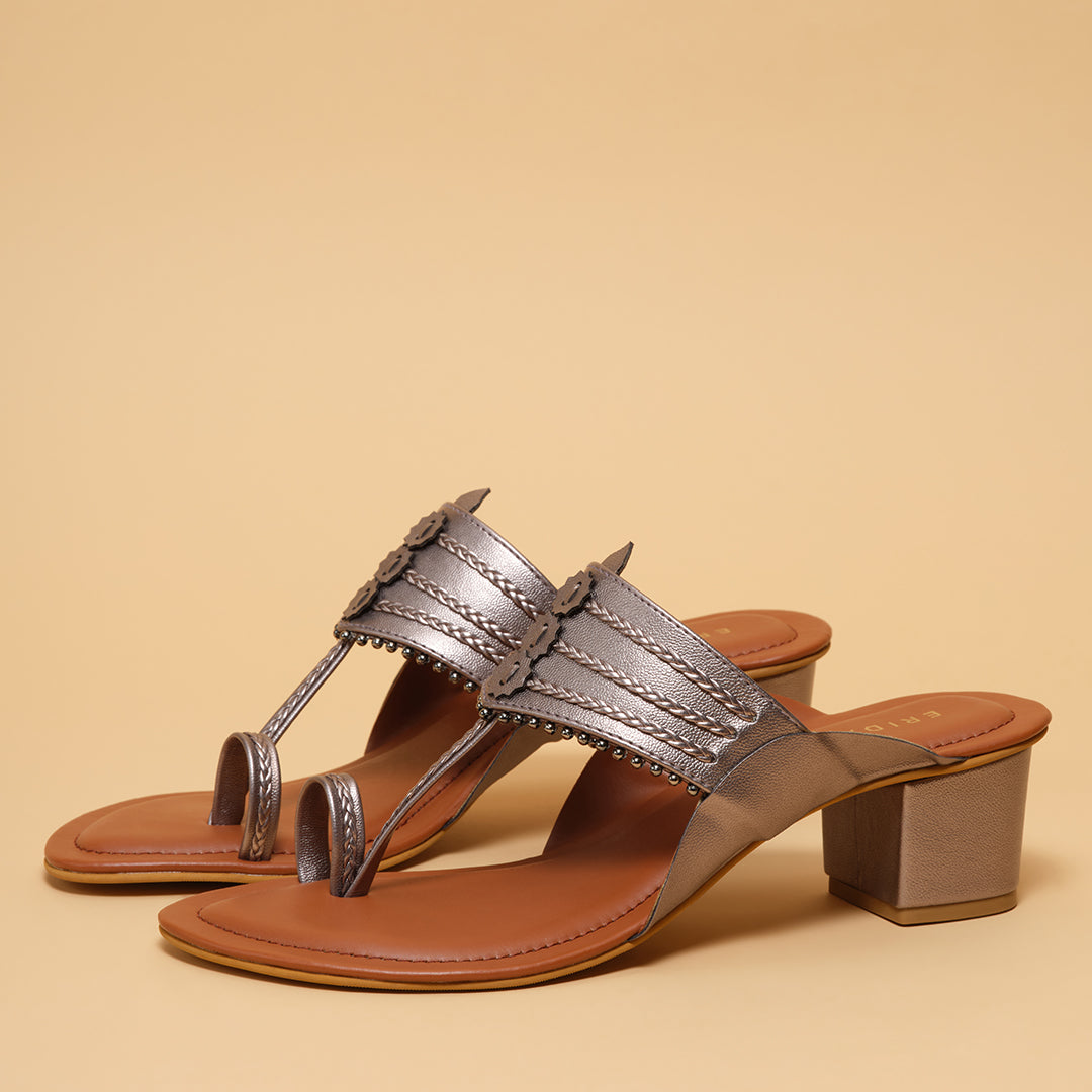 Nargis Kolhapuri Heels