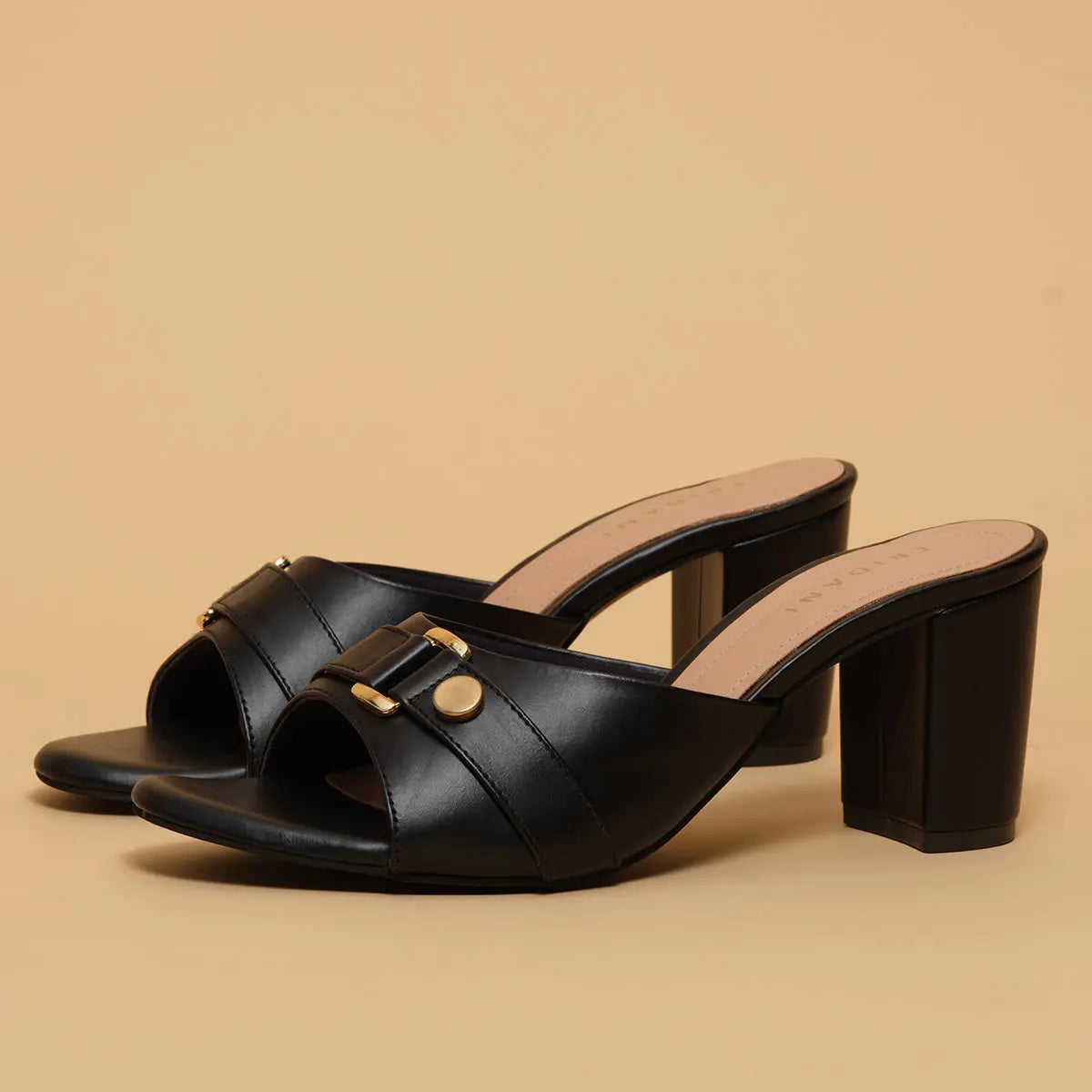 Nelly Slip-on Heels High Choice