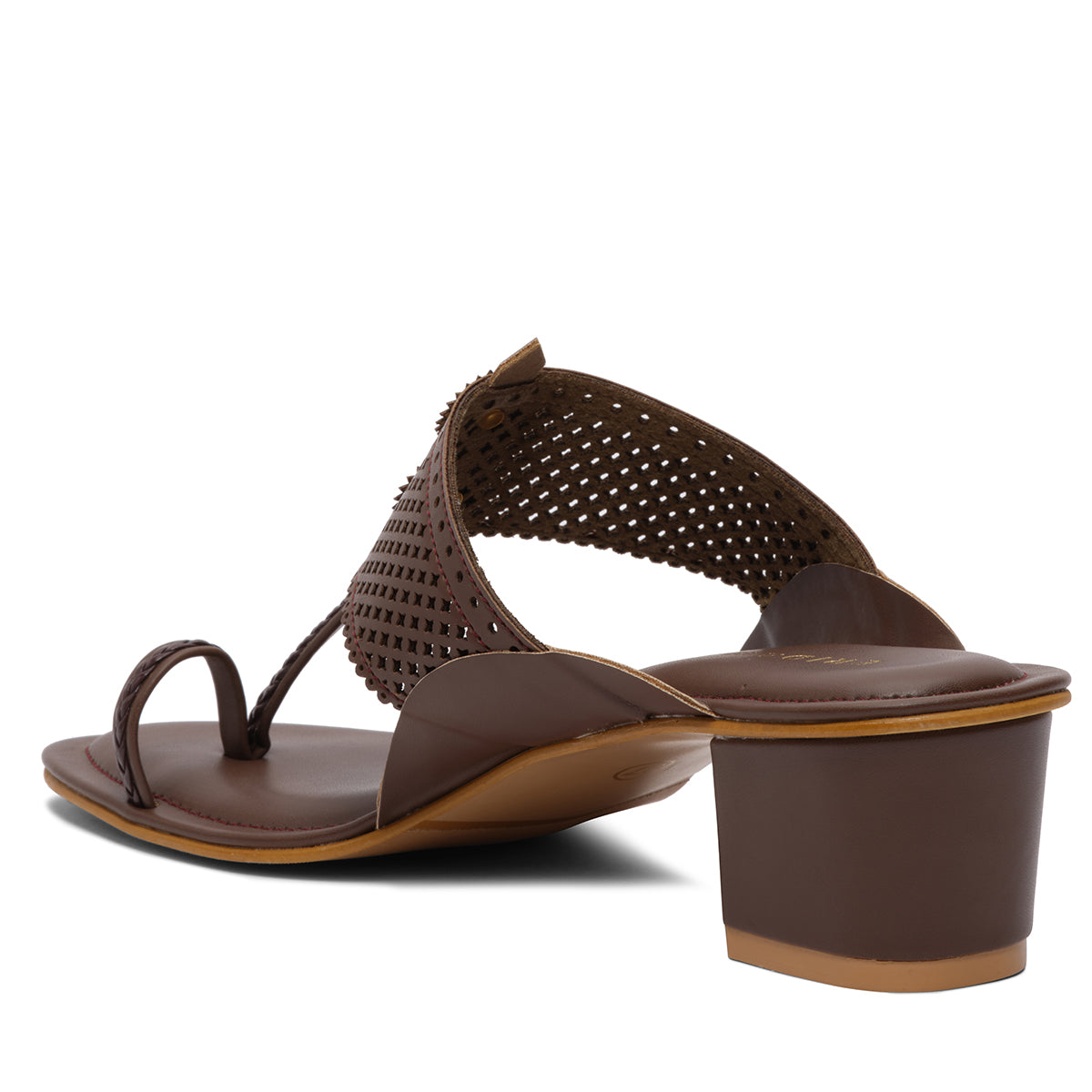 Nira Kolhapuri Heels