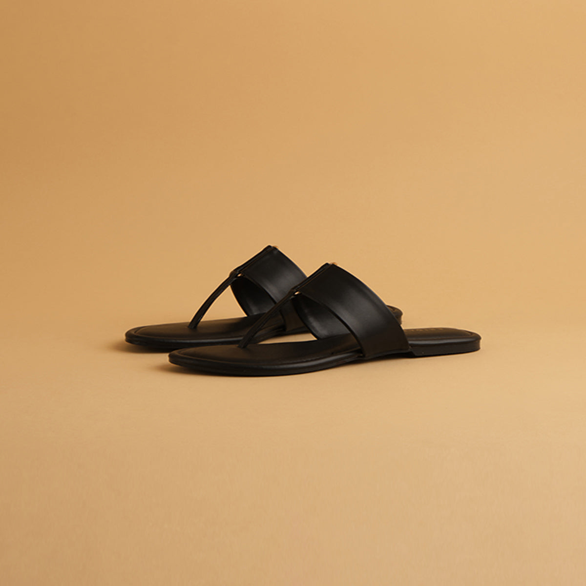 Petra Solid Flats