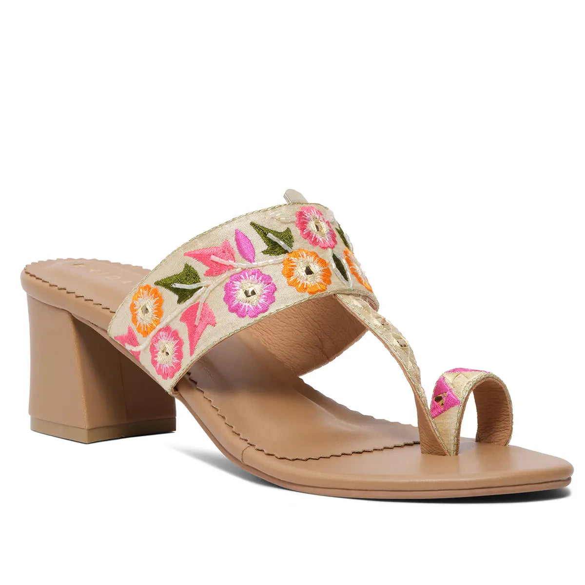 Rida Festive Kolhapuri Diamond Footwear Eridani