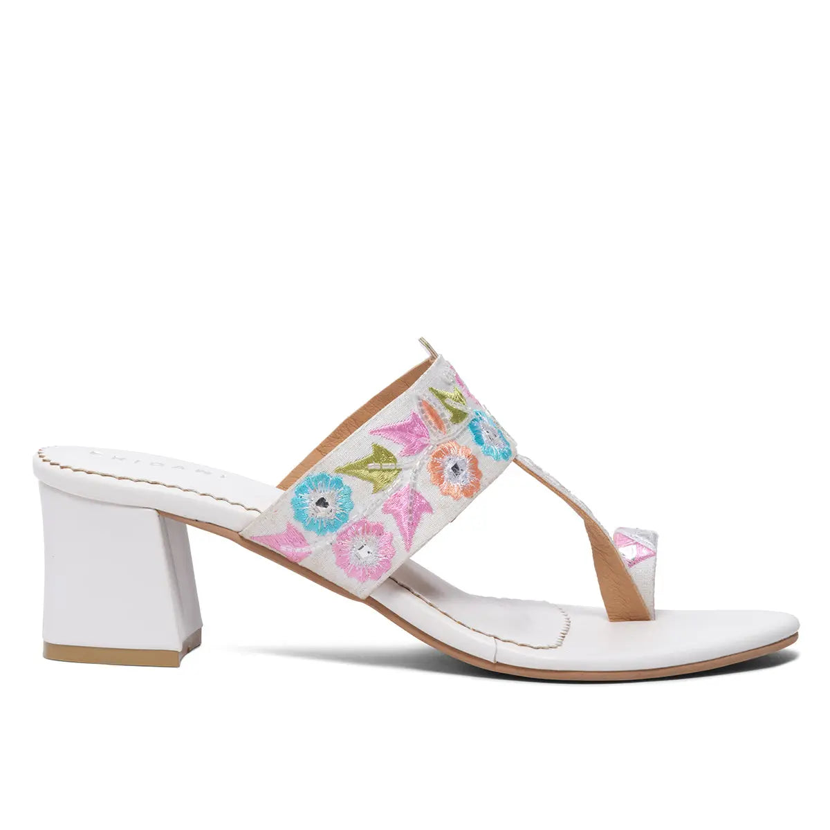 Rida Festive Kolhapuri Diamond Footwear Eridani