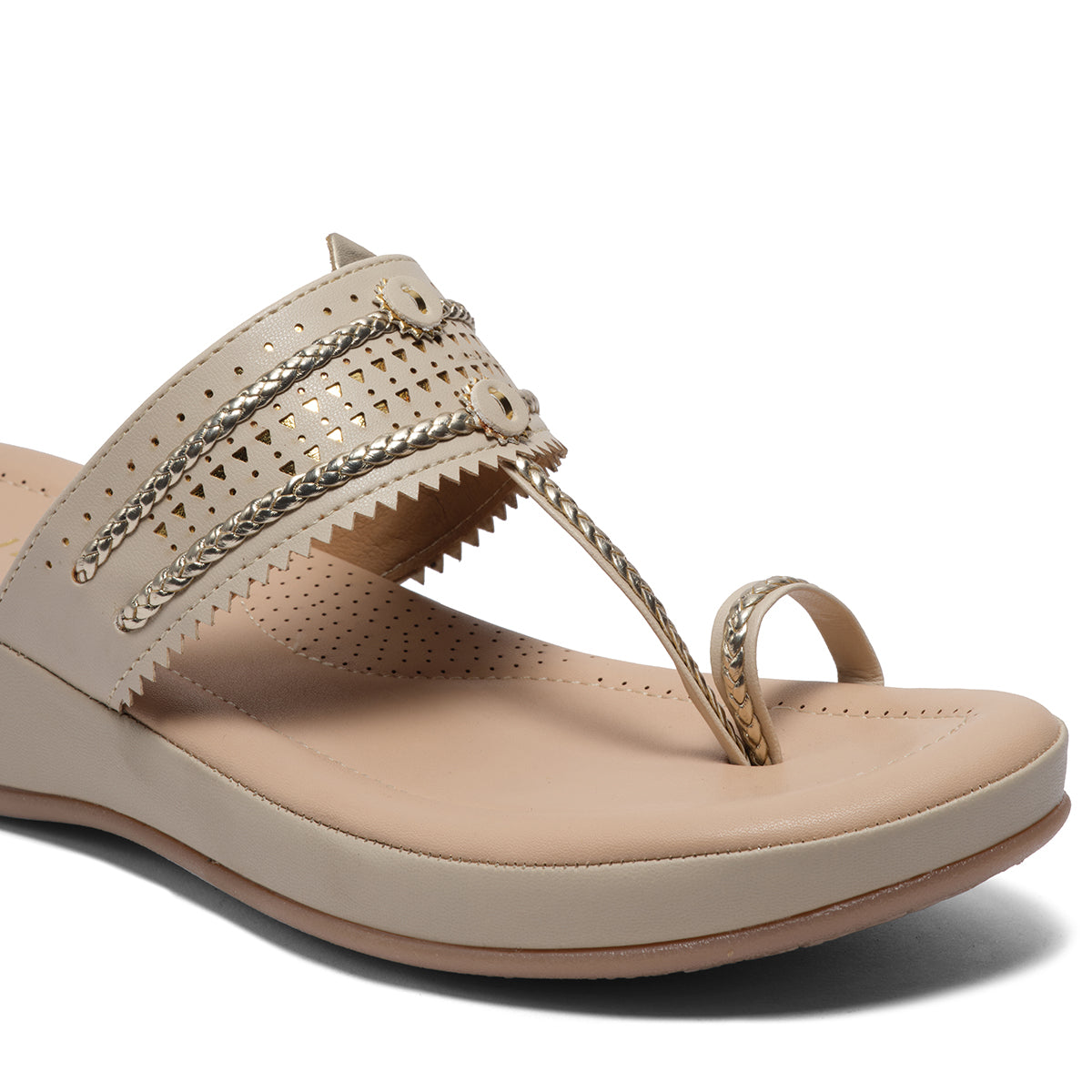 Riha Kolhapuri Flatforms