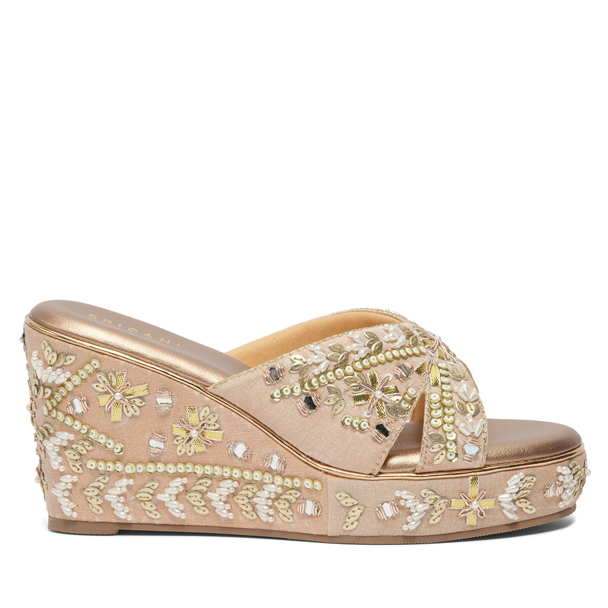 Roohi Embroidered Wedges