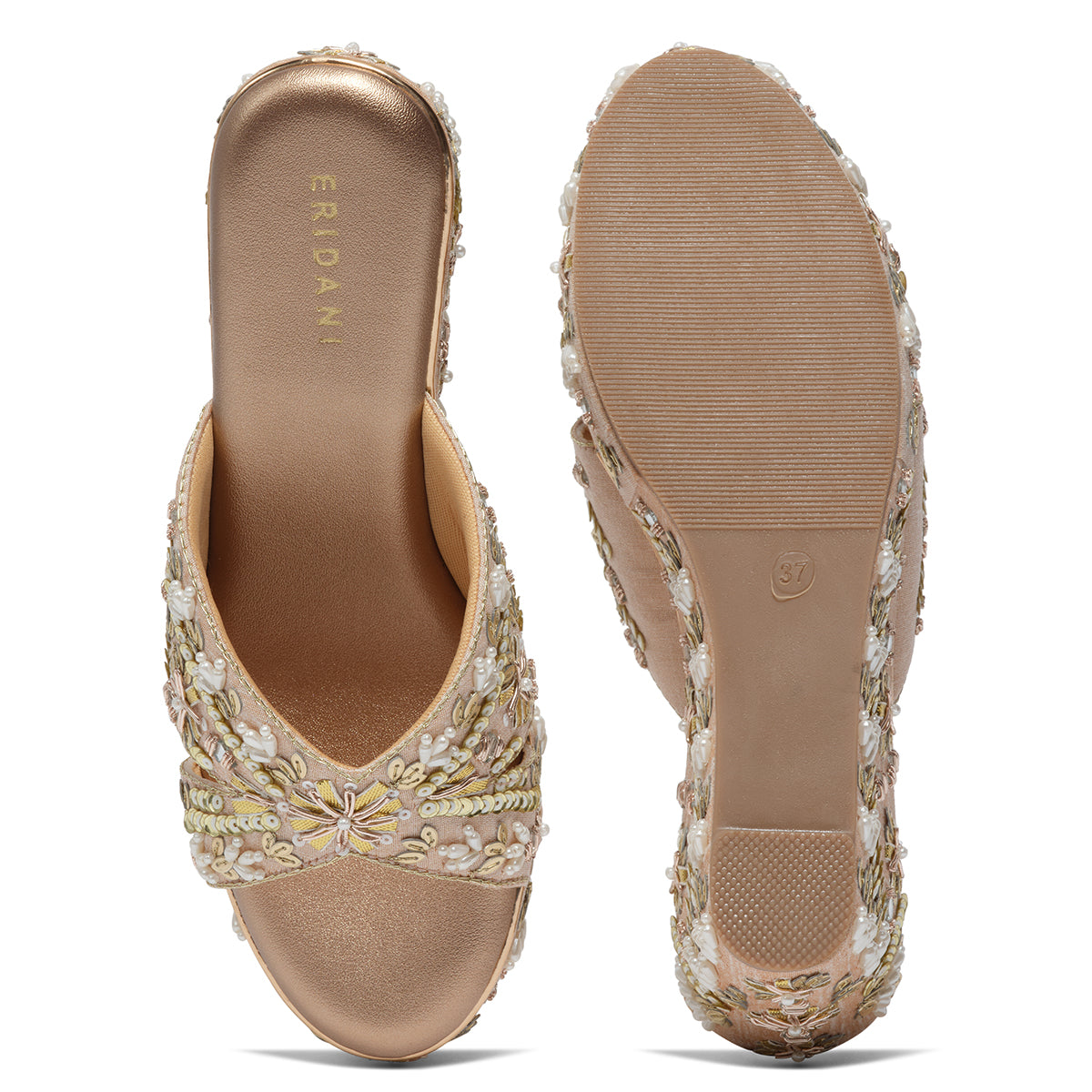 Roohi Embroidered Wedges