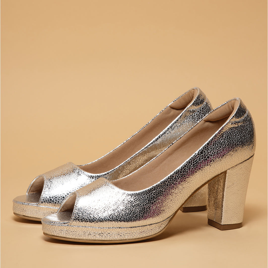 Sandria Textured Pumps