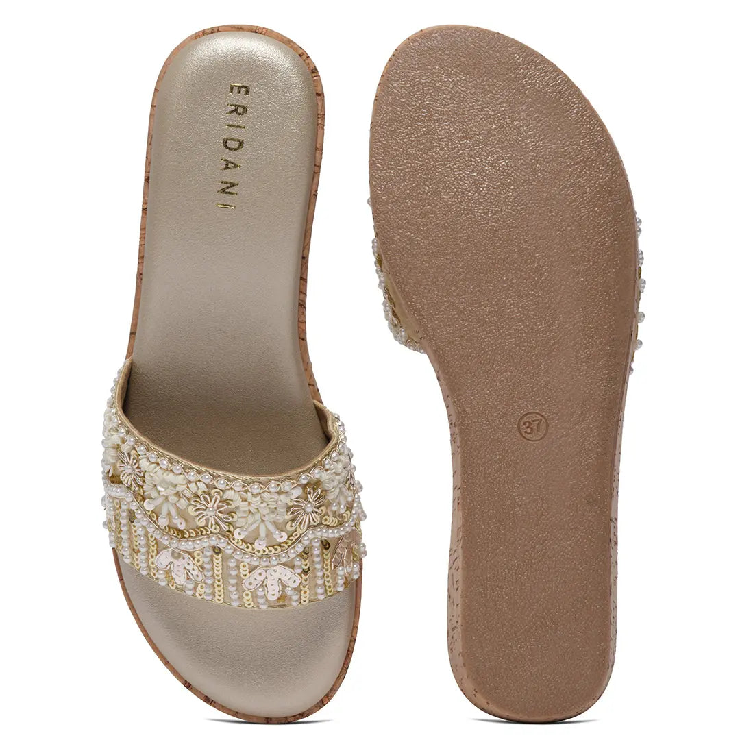 Sohvi Embroidered Wedges Akil