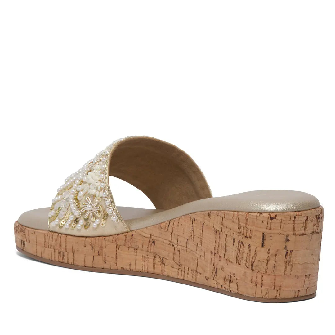 Sohvi Embroidered Wedges Akil